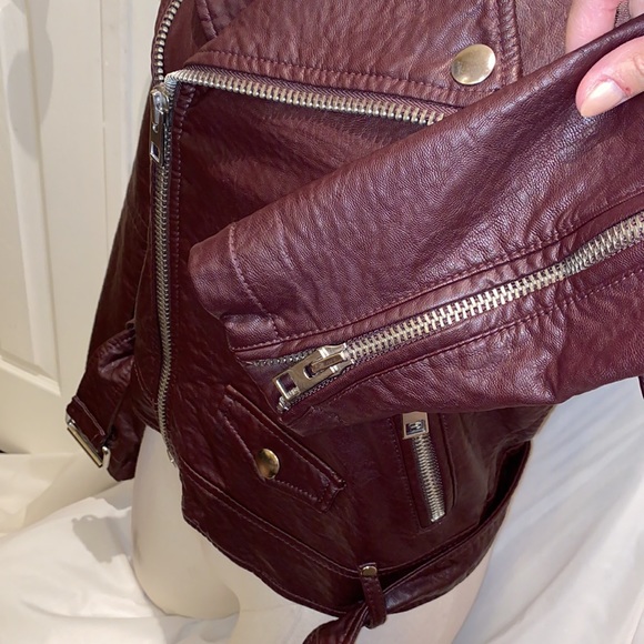 stunning dark brown leather jacket w silver details - Picture 5 of 6